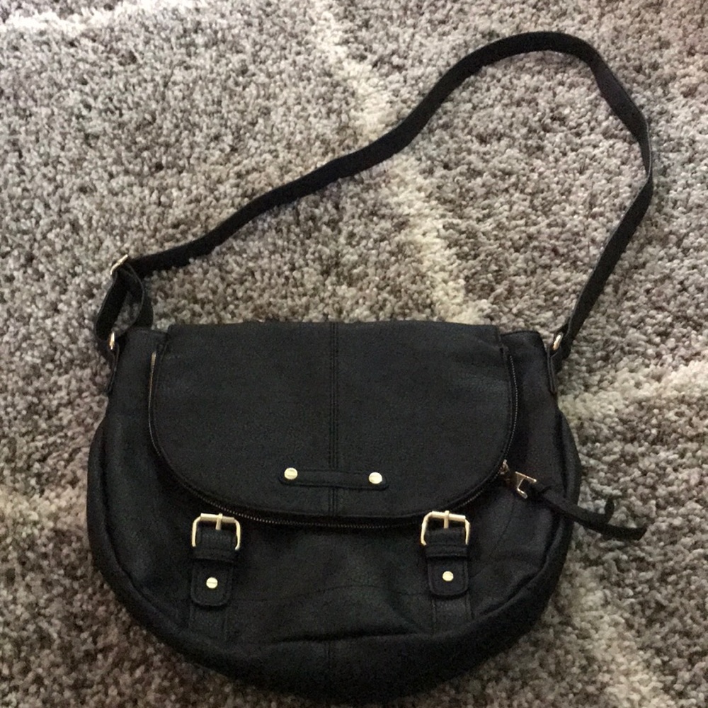 Merona crossbody purse